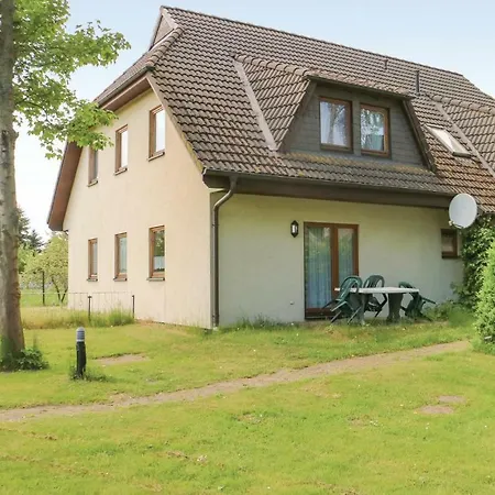 Two-bedroom In Appartement *